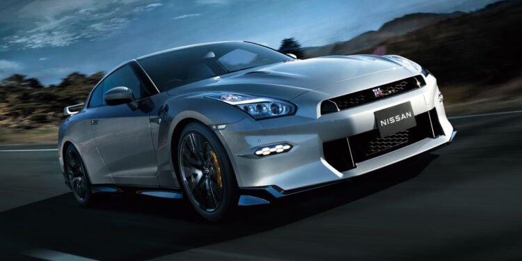 نيسان GT-R