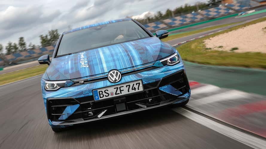 جولف GOLF R