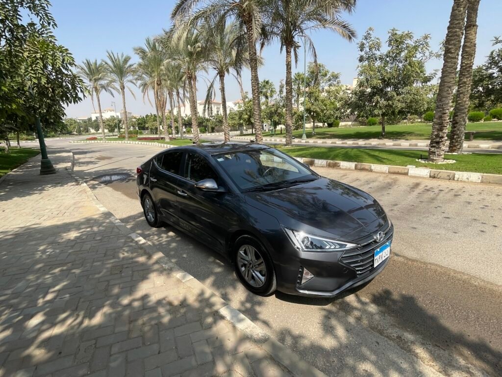 تجربة قيادة هيونداي إلنترا AD