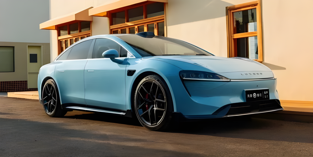 لوسيد Luxeed S7