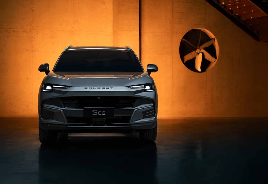 ساوإيست Soueast S06