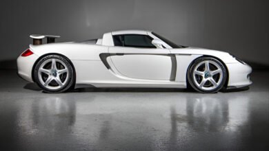 بورشه كاريرا Porsche Carrera GT