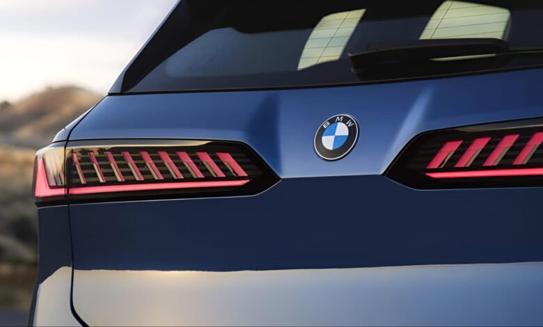 شعار BMW