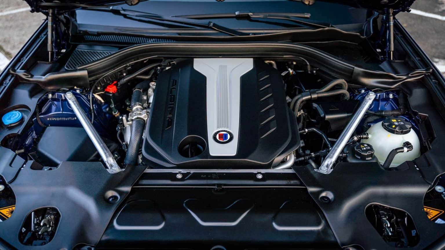 استحواذ BMW على ألبينا ALPINA ..لانطلاقة 2026 - Auto Express