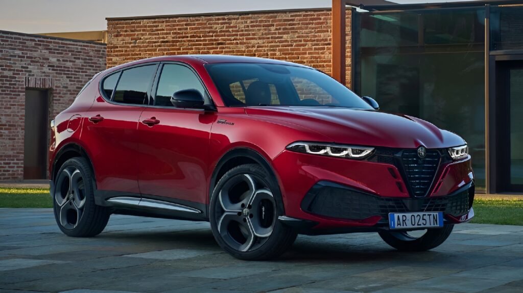 ألفا روميو تونالي Tonale 2026