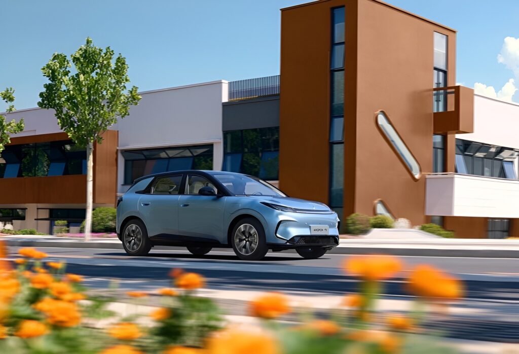 آركفوكس ARCFOX T1