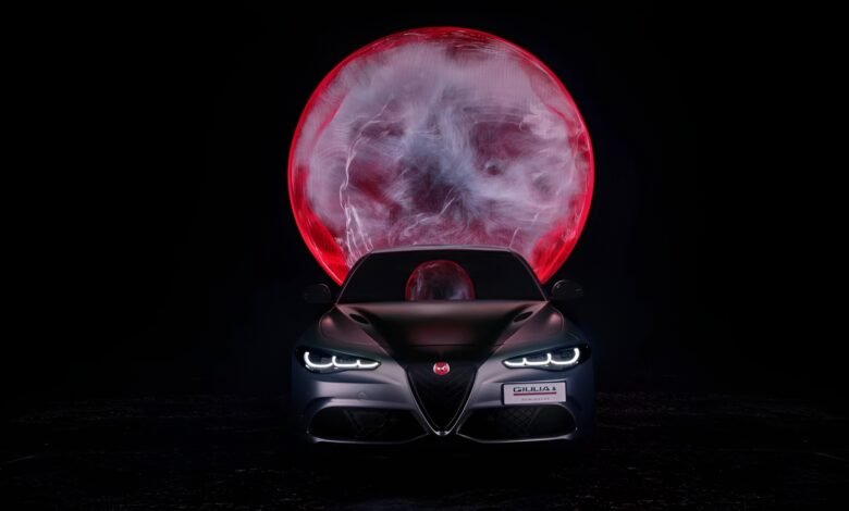  ألفا روميو جوليا كوادريفوليو لونا روسا Alfa Romeo Giulia Quadrifoglio Luna Rossa