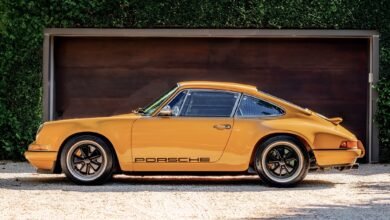 بورشه 911 موديل 1992 Porsche 911 Reimagined by Singer