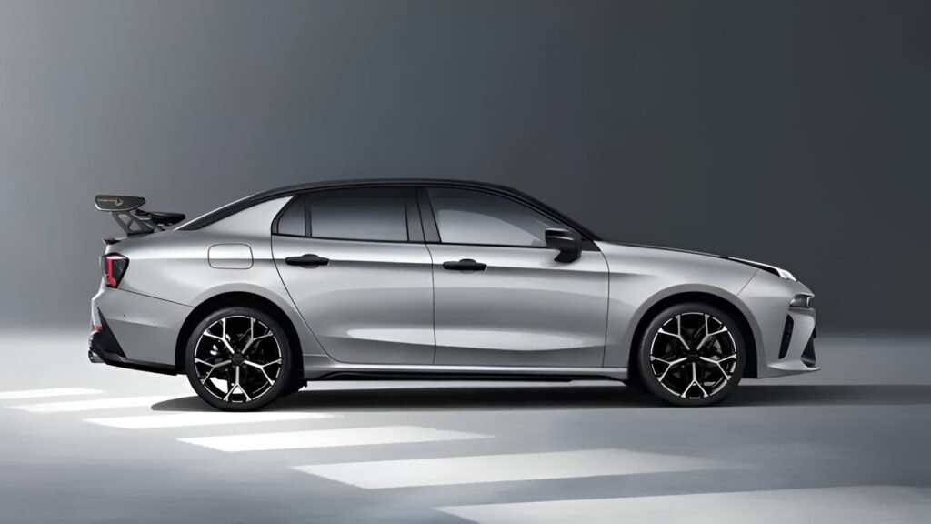لينك أند كو Lynk & Co 03