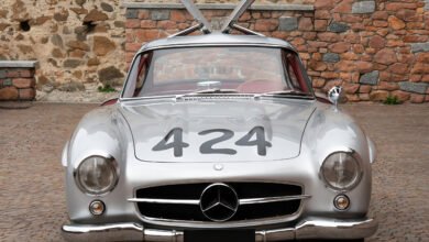 مرسيدس -بنز Mercedes Benz 300 SL Gullwing
