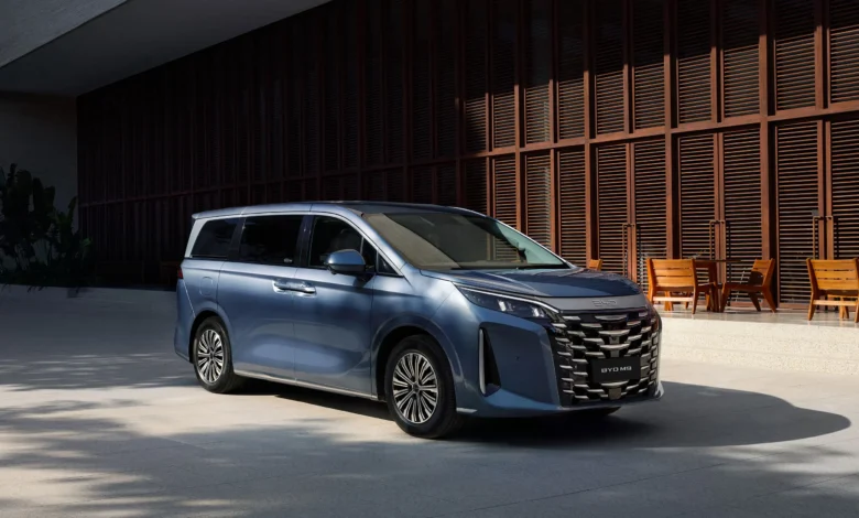 بي واي دي BYD M9