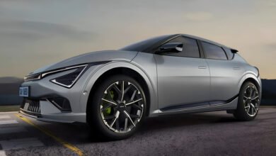 افتتاح أول صالة عرض لسيارات كيا الكهربائية في مصر مع إطلاق EV6 GT وPV5