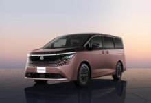 سيارة نيسان Elgrand الجديدة كليًا الميني فان الفاخرة المزودة بنظام e-POWER الهجين