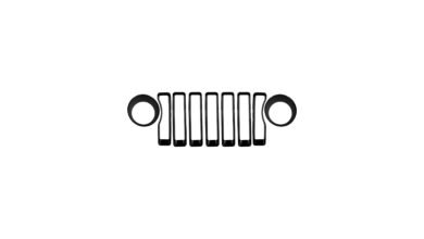 الشبكة الأمامية ذات السبع فتحات في سيارات جيب Jeep